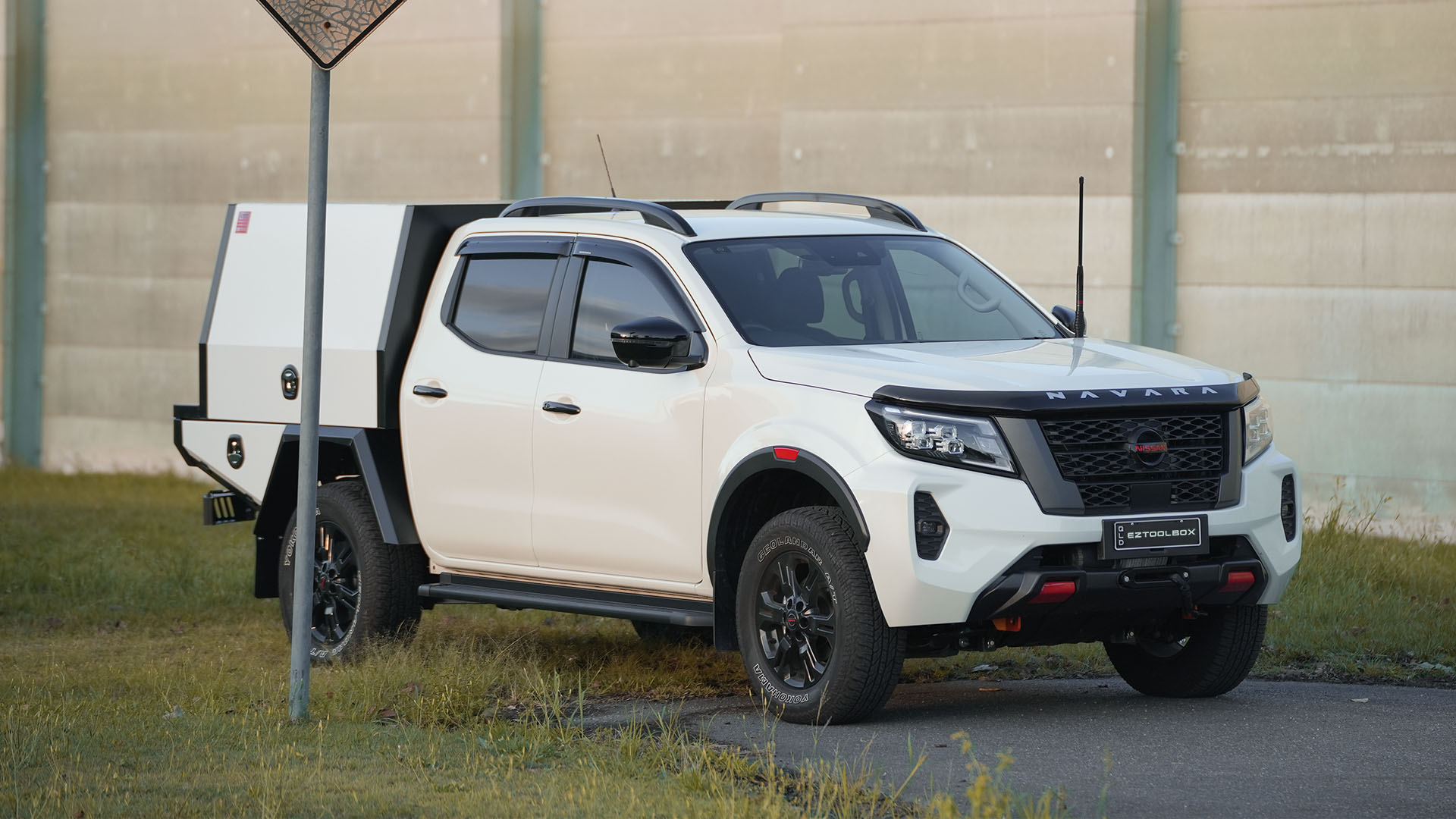 Nissan Navara Service Body